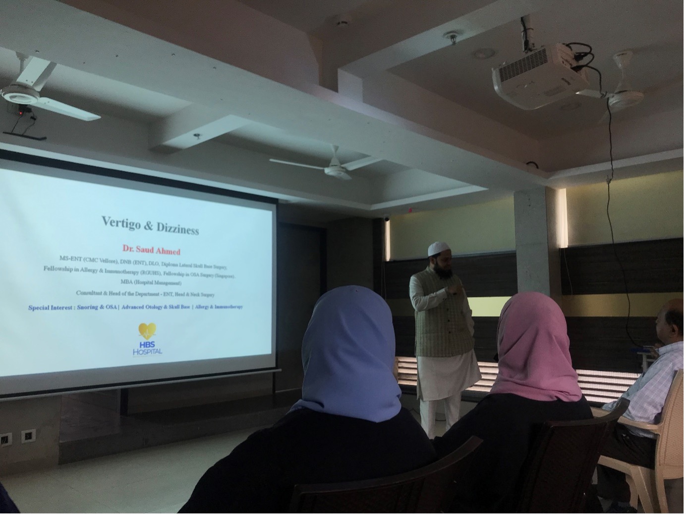 Dr. Saud Ahmed presenting on vertigo and dizziness at HBS Hospital