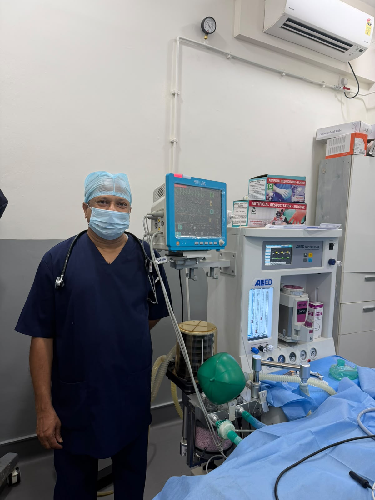 Dr.Saud Ahmed With the legendary Dr.Renuka Bradoo at IMMAST Training Mumbai
